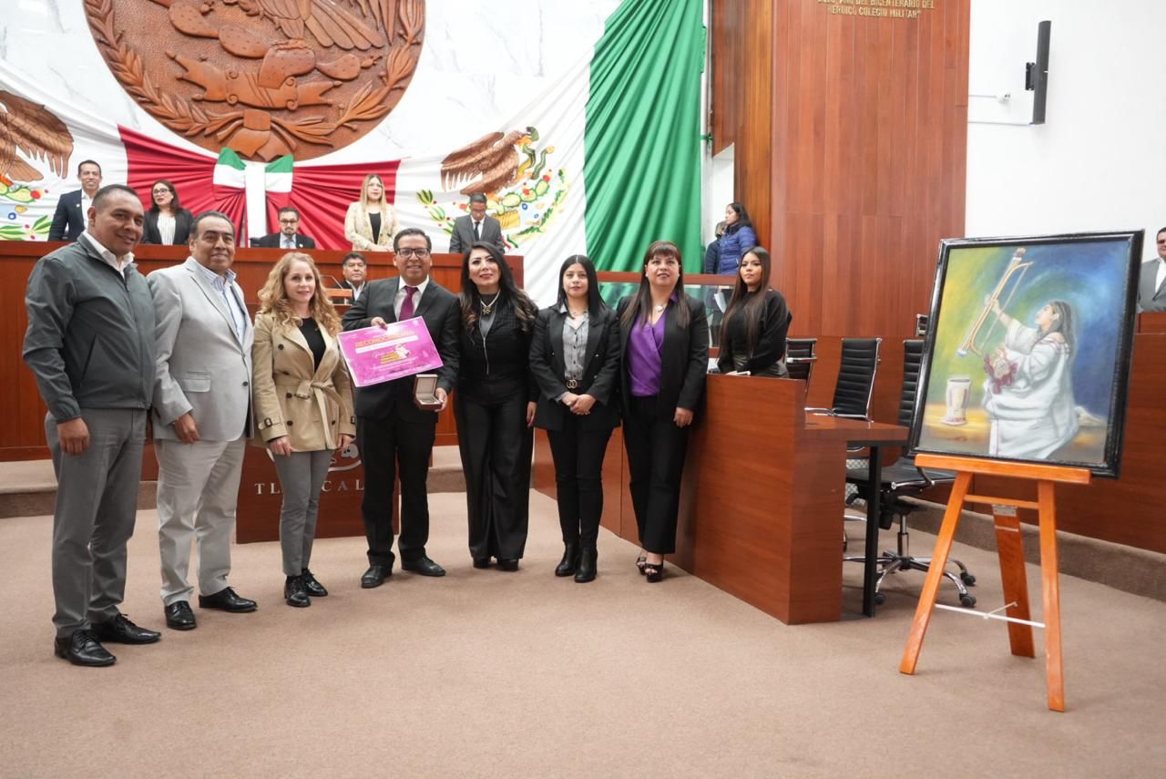 Entrega Congreso del Estado 'Presea al arte Maestro Desiderio Hernández Xochitiotzin 2024'
